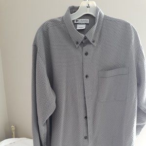 Columbia Mens Size L LS Button Down Shirt EUC